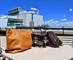 Latico Leathers Heritage Cabin Duffel, Leather, Black, One Size -Vera Bradley Shop 51OIeq 2BJ7vL a632c19b 08c9 454f a663 b1231536bbbe