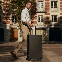 LEVEL8 Trunk Luggage, 28 Inch Luggage With Spinner Wheels, Luminous Textured 28 Inch Checked Large Luggage, Lightweight PC With TSA Lock - 28 Inch, Black -Vera Bradley Shop 51WW7jBXUGL