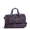 Vera Bradley Women's Duffle Luggage Lighten Up Foldable Duffel Rolling Suitcase, Foxwood Meadow, One Size 1 Vera Bradley Women's Duffle Luggage Lighten Up Foldable Duffel Rolling Suitcase, Foxwood Meadow, One Size -Vera Bradley Shop 51dKxoLClLL