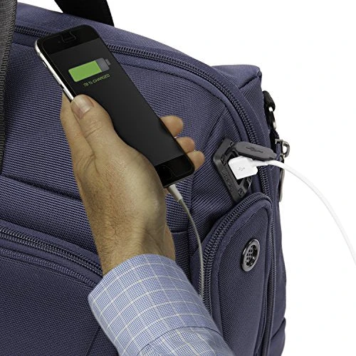 Travelpro Luggage Crew 11 22" Carry-On Smart Duffel With Suiter W/Usb Port, Patriot Blue 6 Travelpro Luggage Crew 11 22" Carry-On Smart Duffel With Suiter W/Usb Port, Patriot Blue - Image 4