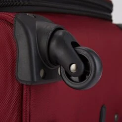 Travelers Club Monterey Softside Spinner Luggage, Red, Carry-On 18-Inch 12 Travelers Club Monterey Softside Spinner Luggage, Red, Carry-On 18-Inch -Vera Bradley Shop 51mYIpj7oDL