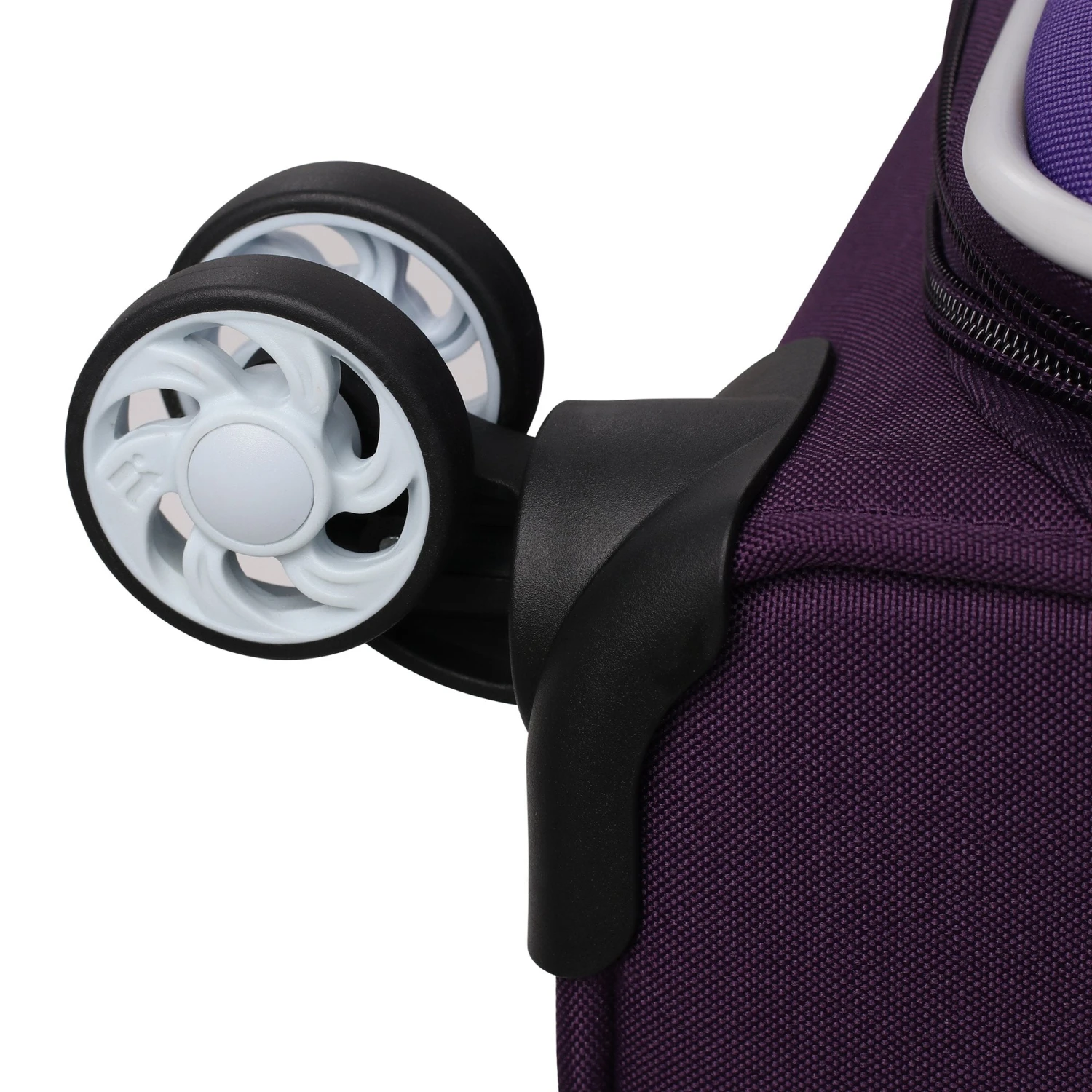 It Luggage Filament 21.5" Lightweight Expandable Carry-On Spinner (Sky Purple) 8 It Luggage Filament 21.5" Lightweight Expandable Carry-On Spinner (Sky Purple) - Image 6
