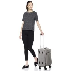 AmazonBasics Belltown Softside Rolling Spinner Suitcase Luggage - 21-Inch, Heather Grey -Vera Bradley Shop 81fVEbo6lAL