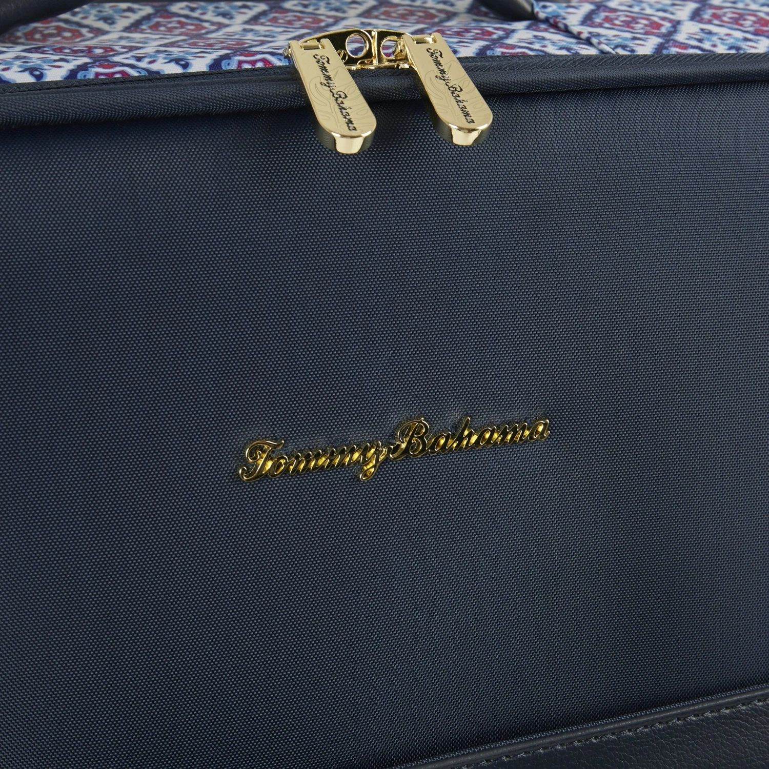 Tommy Bahama Lightweight Spinner Luggage - Expandable Suitcases For Men And Travel With Rolling Wheels, Pink/Blue 8 Tommy Bahama Lightweight Spinner Luggage - Expandable Suitcases For Men And Travel With Rolling Wheels, Pink/Blue - Image 6